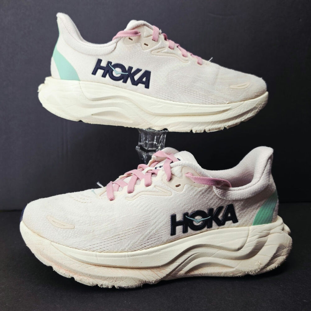 Hoka Women 6 Comfy footwear